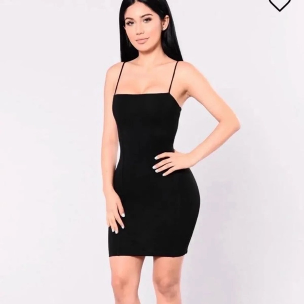 Fashion nova black dress